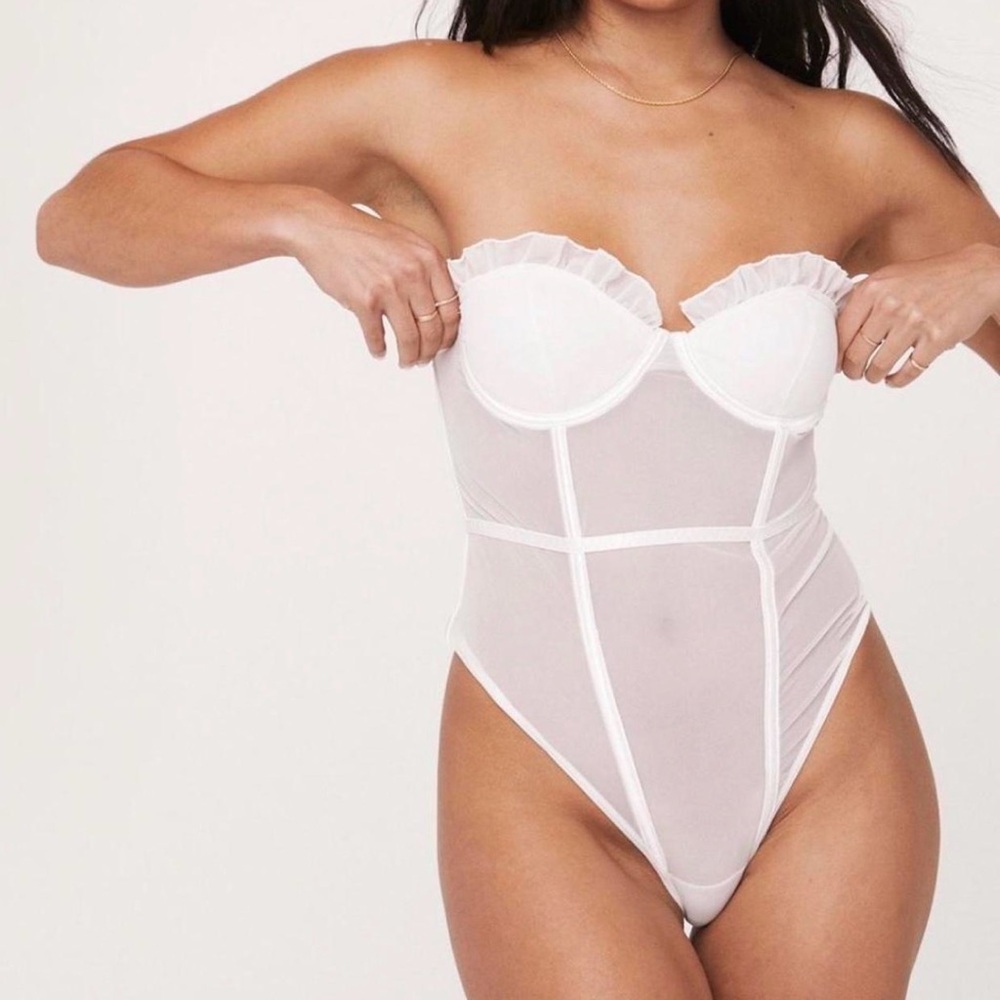 Nasty Gal Sz 4 Sheer White Mesh Corset Strapless Cupped Bodysuit -Its Cup To You